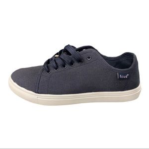 FCUK Men’s Marine Canvas Plimsoles 8